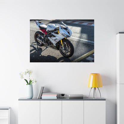 Triumph Daytona 675 R Horizontal Poster