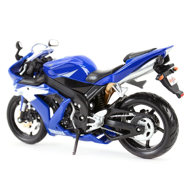 Yamaha YZF-R1 1:12 Diecast Model